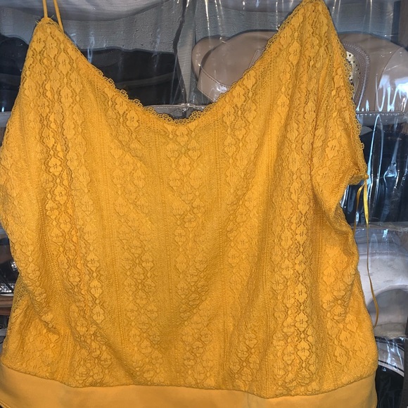 Yellow lace body suit - Picture 1 of 1